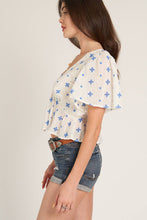 Load image into Gallery viewer, Flutter Sleeve V-Neck Top: White Blue / M
