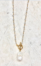 Load image into Gallery viewer, Necklace Baroque Pearl w/Glass Rosary Chain 18
 Alloy Pl.Gl
