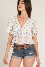 Load image into Gallery viewer, Flutter Sleeve V-Neck Top: White Blue / L
