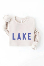Load image into Gallery viewer, LAKE Graphic Sweatshirt: S / LIGHT BLUE
