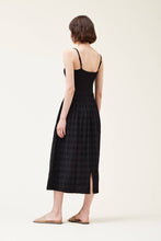 Load image into Gallery viewer, 60941 - KNIT MIXED MAXI DRESS: Black / LARGE / Contemporary
