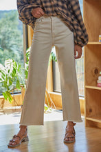 Load image into Gallery viewer, BD239 | BRAYDEN HIGH WAISTED JEANS: S / Cream
